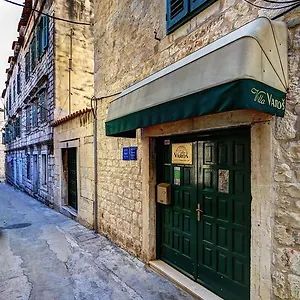 3* Pensionat Varos